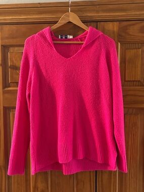 Vineyard Vines Women's Hoodie Bright Hot Pink Ribbed Crew Sweater